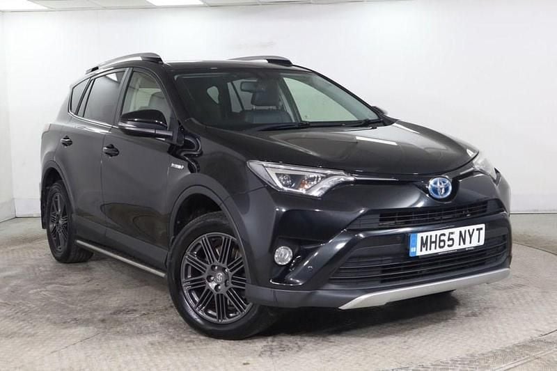 Black Used 2016 Toyota RAV4 Estate | £11,975 (Fair price) - Image 1/4