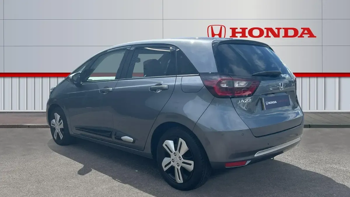 Used Honda Jazz Hybrid 109 HP (80 kW) 2021 Grey Hatchback