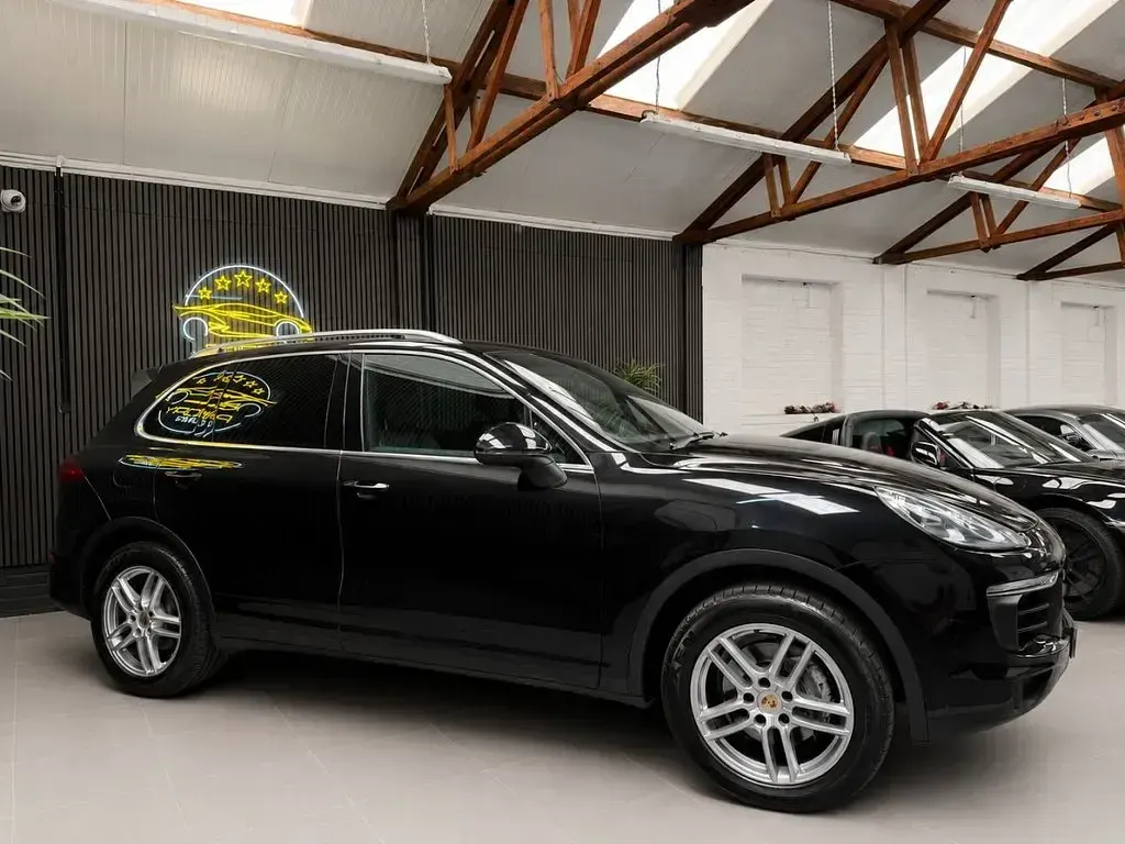 Used Porsche Cayenne 2016 Black SUV