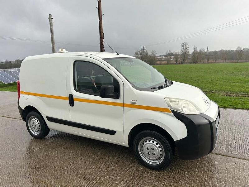 Used Citroën Nemo 70 HP (51 kW) 2009 White MPV