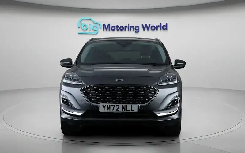 Used Ford Kuga Vignale 224 HP (164 kW) 2023 SUV