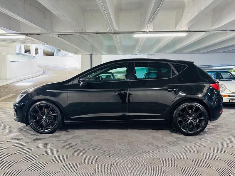 Used Seat Leon Black Edition 2019 Black Hatchback