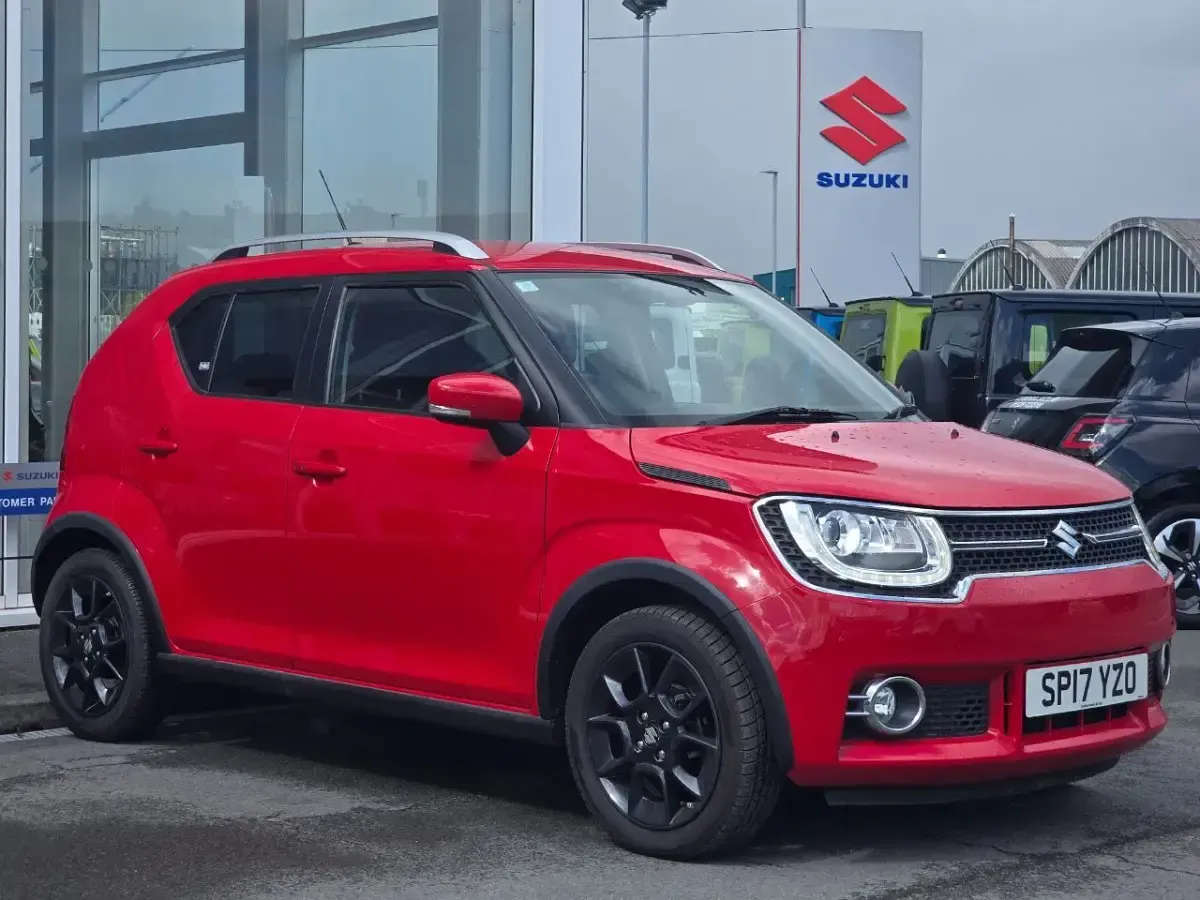 Usado Suzuki Ignis SZ5 90 HP (66 kW) 2017 Vermelho SUV
