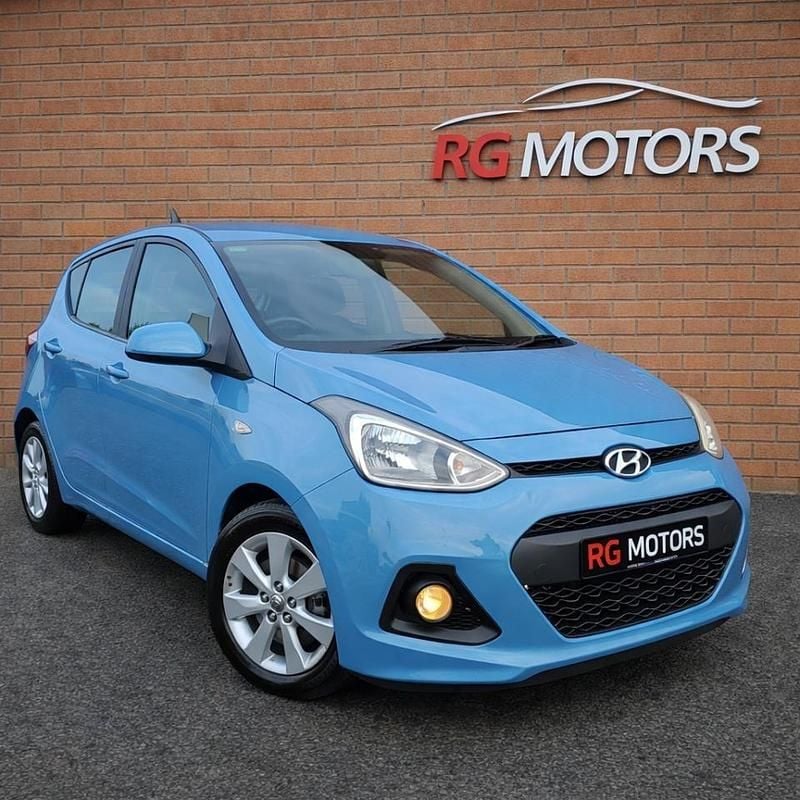 Used Hyundai i10 SE 64 HP (47 kW) 2014 Blue Hatchback