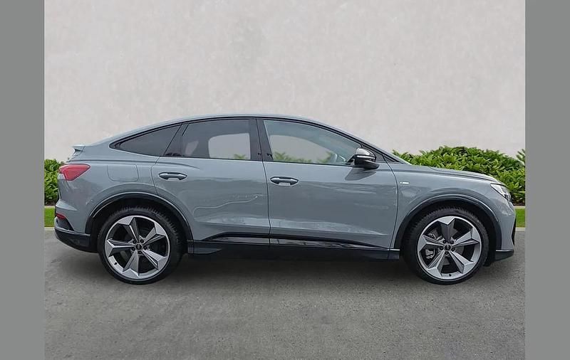 New Audi Q4 e-tron Black Edition 206 kW (281 HP) 2025 Other SUV