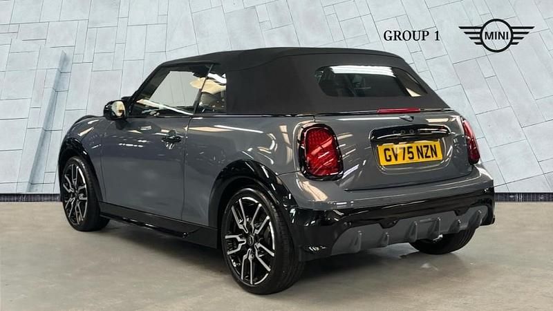 Used Mini Cooper Sport 147 kW (201 HP) 2025 Grey Hatchback