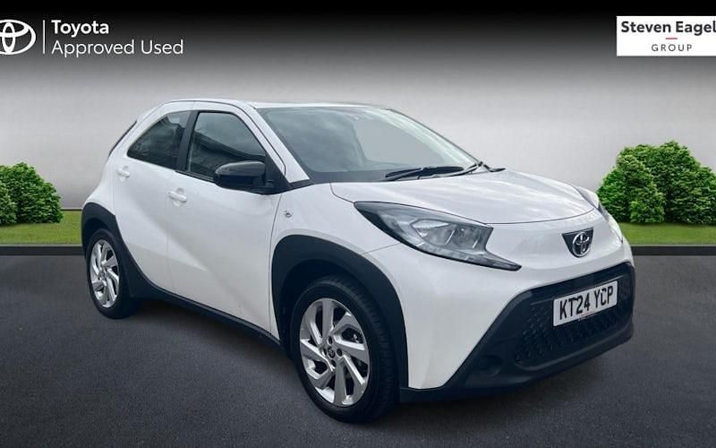 Used Toyota Aygo X PURE 72 HP (52 kW) 2025 SUV
