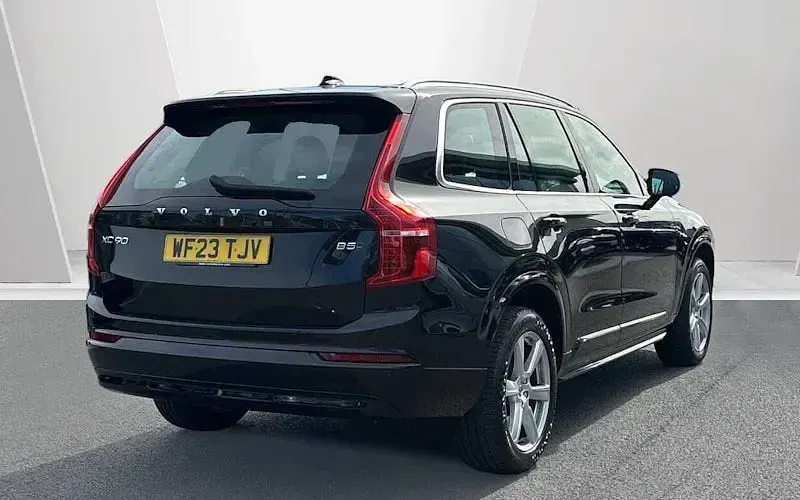 Gebraucht Volvo XC90 Core 250 PS (183 kW) 2025 SUV