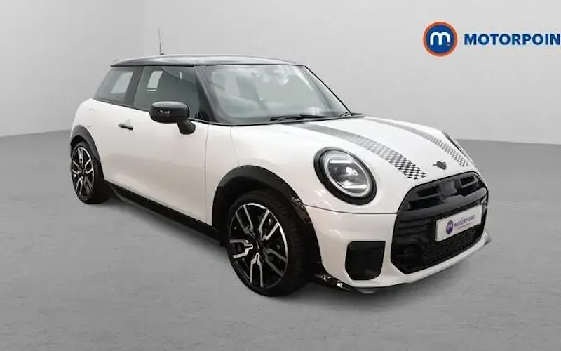 Używany Mini Cooper Sport 114 kW (156 KM) 2026 Hatchback