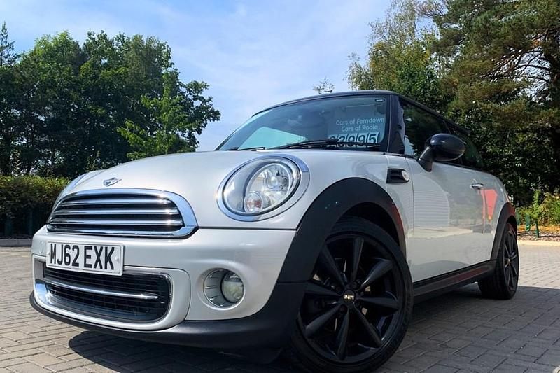 Silver Used 2012 Mini Cooper Chili Hatchback | £3,995 (Super price) - Image 1/1