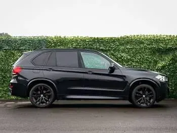 Used BMW X5 M Sport 313 HP (230 kW) 2018 Black sapphire SUV