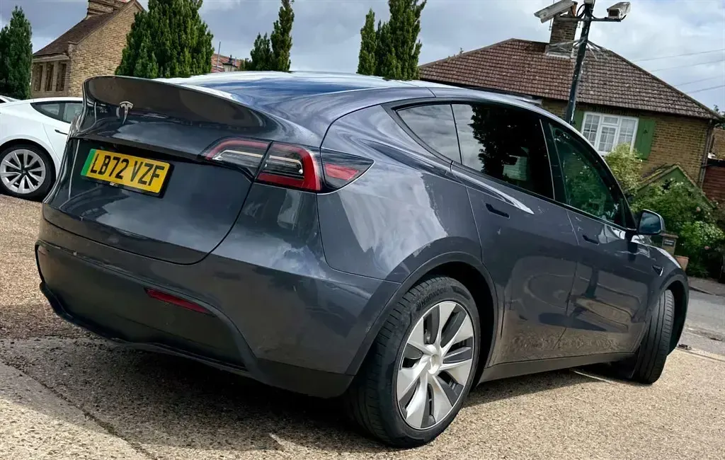 Used Tesla Model Y RWD 219 kW (299 HP) 2022 Grey SUV