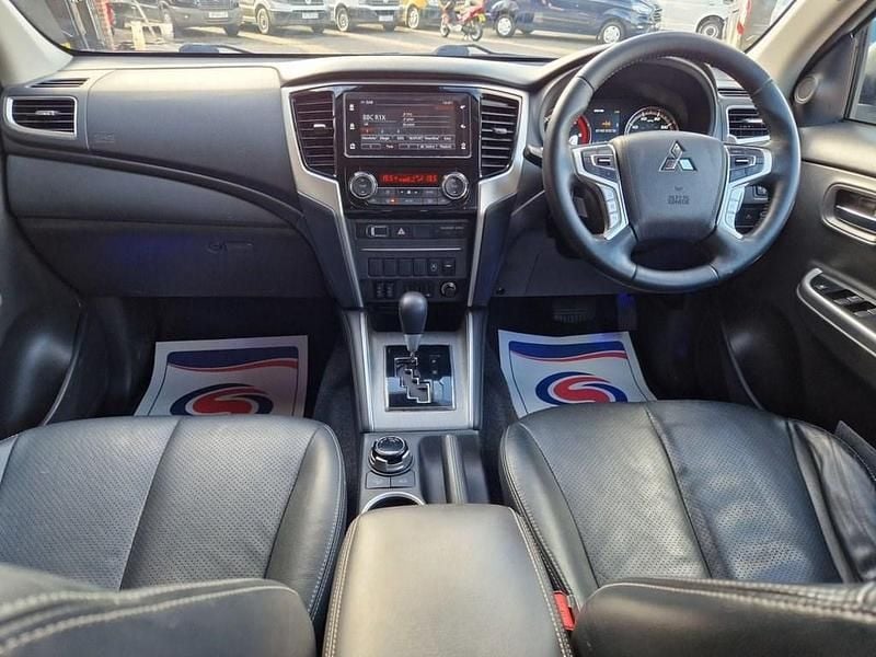 Used Mitsubishi L200 2020 White Pickup