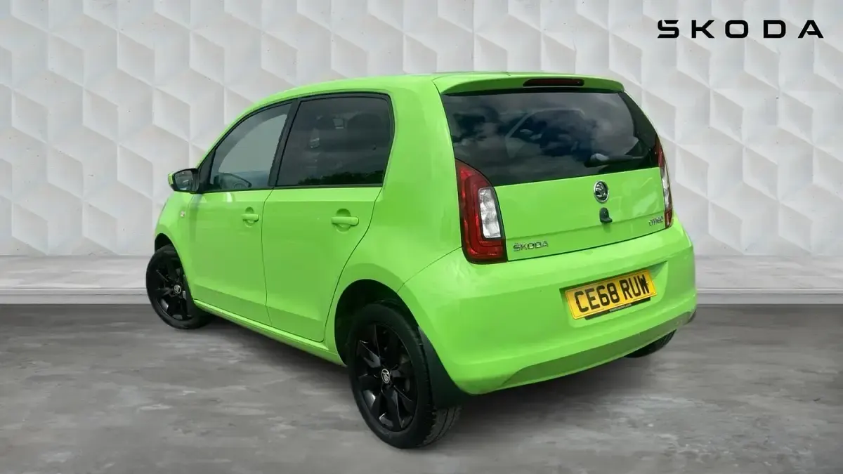 Used Skoda Citigo Colour Edition 60 HP (44 kW) 2018 Kiwi green Hatchback