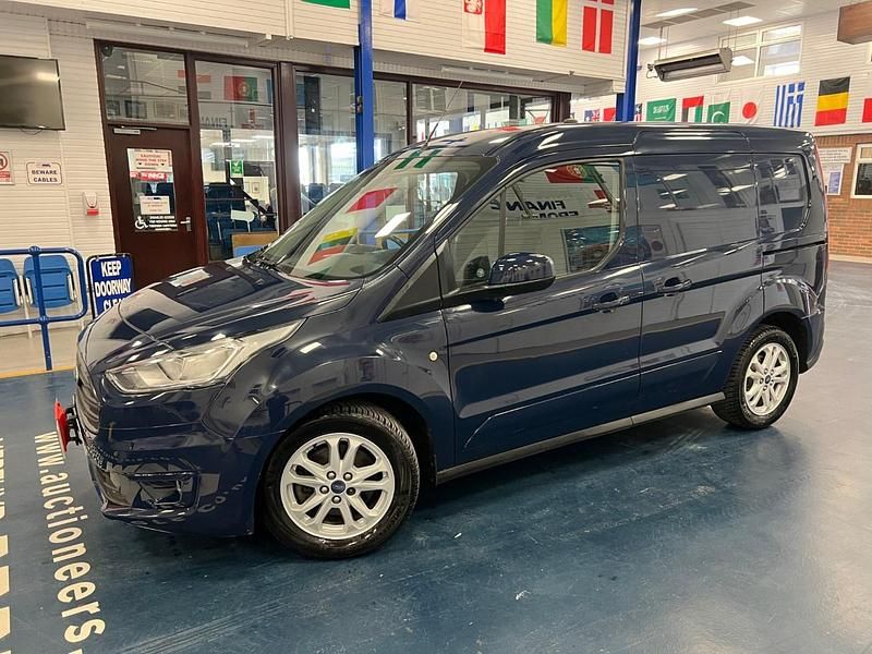 Usado Ford Transit Connect Limited 120 HP (88 kW) 2019 Azul Monovolume