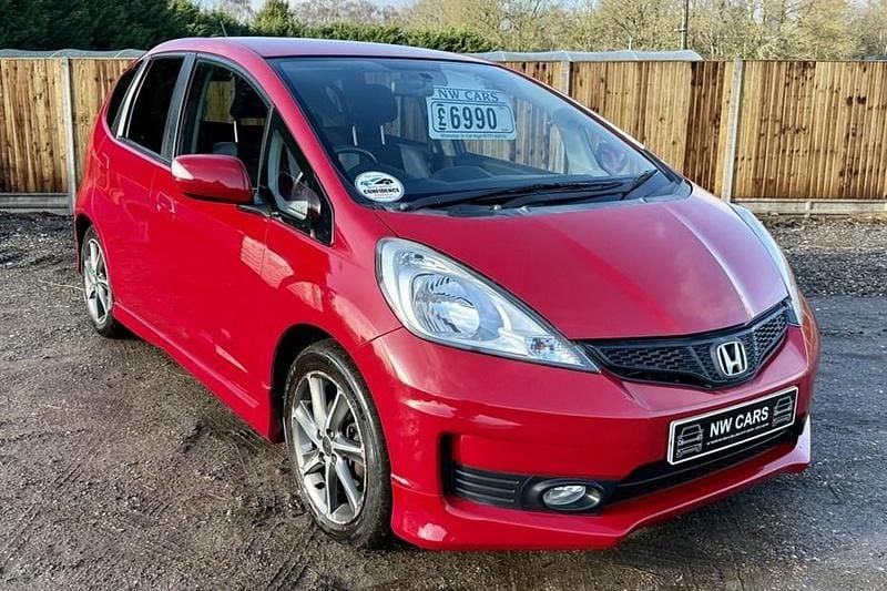 Red Used 2013 Honda Jazz SI Hatchback | £6,990 (Fair price) - Image 1/1