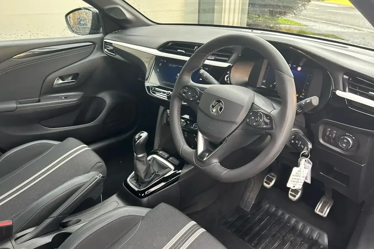 Used Vauxhall Corsa 75 HP (55 kW) 2023 Carbon black Hatchback