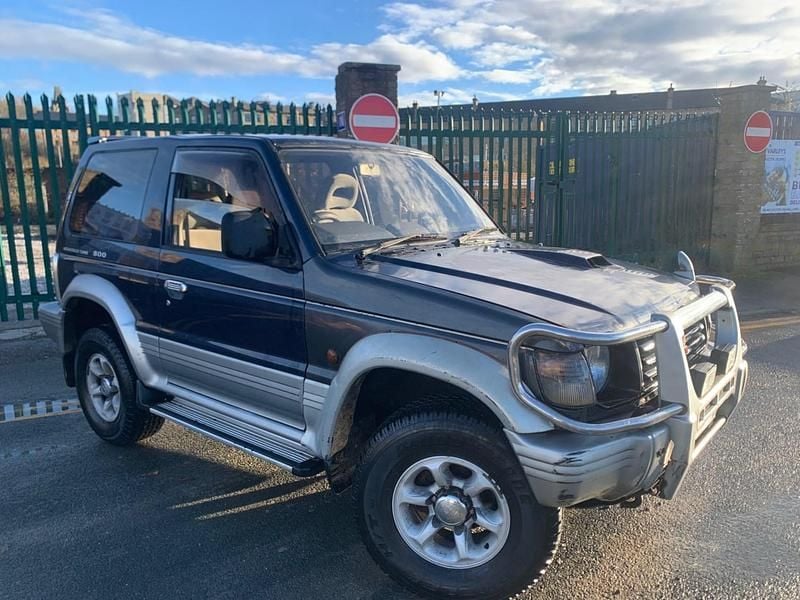 Blue Used 2004 Mitsubishi Pajero SUV | £3,995 - Image 1/4