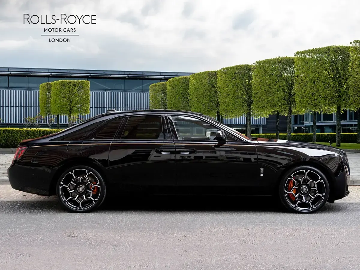 New Rolls Royce Ghost 2026 Black diamond Sedan
