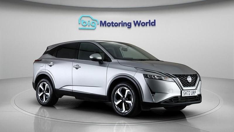 Used Nissan Qashqai N-Connecta 140 HP (102 kW) 2023 Silver SUV