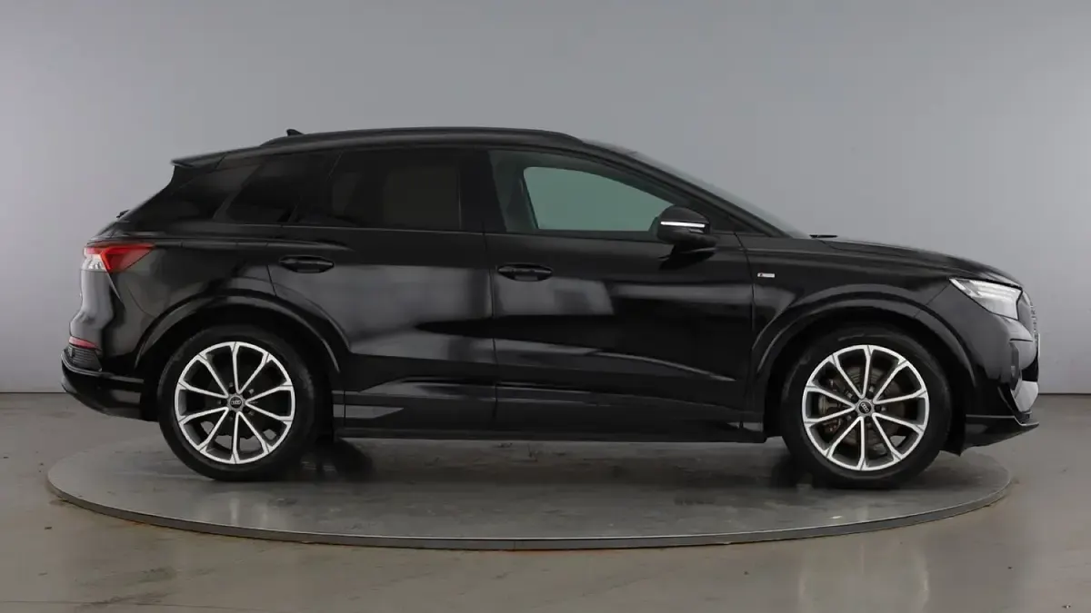 Used Audi Q4 e-tron Comfort 219 kW (299 HP) 2022 Mythos black SUV