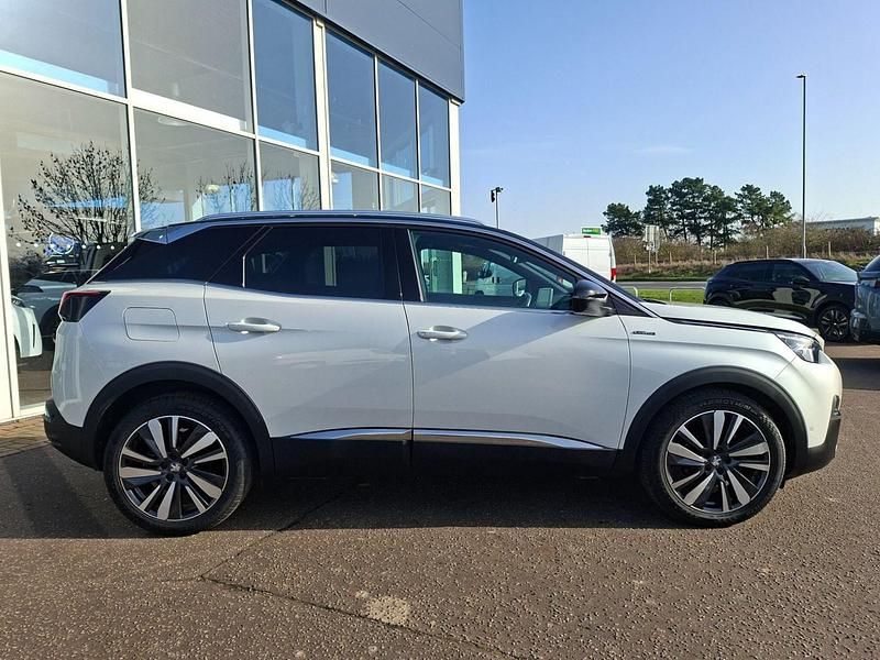 Used Peugeot 3008 Premium 129 HP (94 kW) 2020 White SUV
