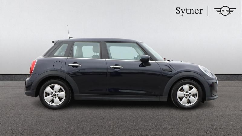Used Mini Cooper Classic 134 HP (98 kW) 2023 Black Hatchback