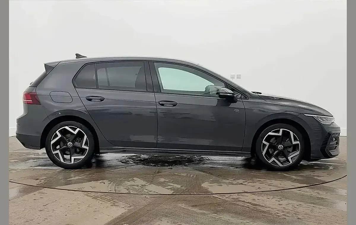 Used VW Golf VIII R-line 150 HP (110 kW) 2025 Grey Hatchback
