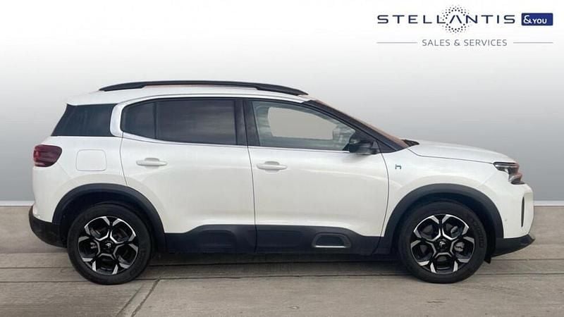 White Used 2024 Citroën C5 Aircross SUV | £22,240 (Fair price) - Image 1/4