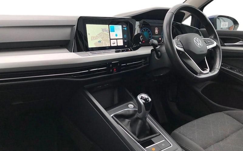 Used VW Golf VIII Life 150 HP (110 kW) 2023 Blue Hatchback