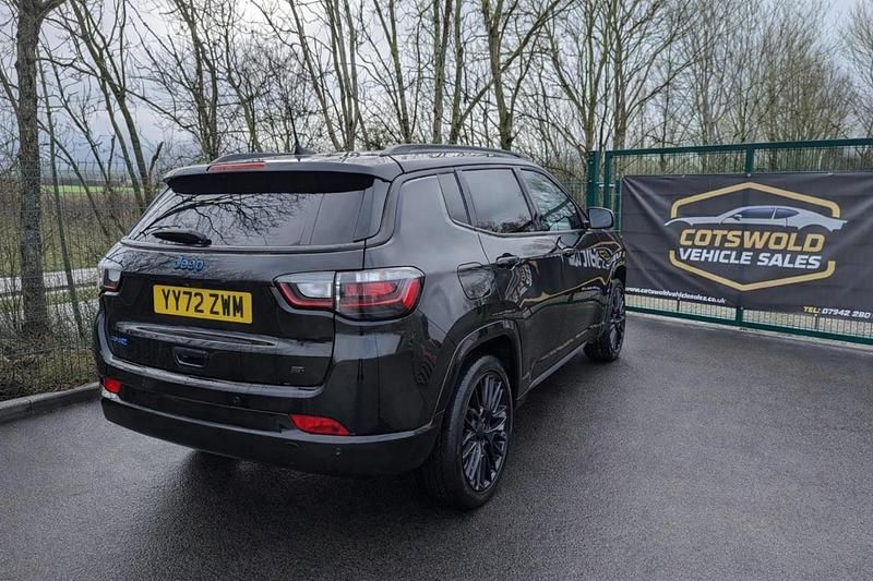 Used Jeep Compass 240 HP (176 kW) 2022 Black SUV