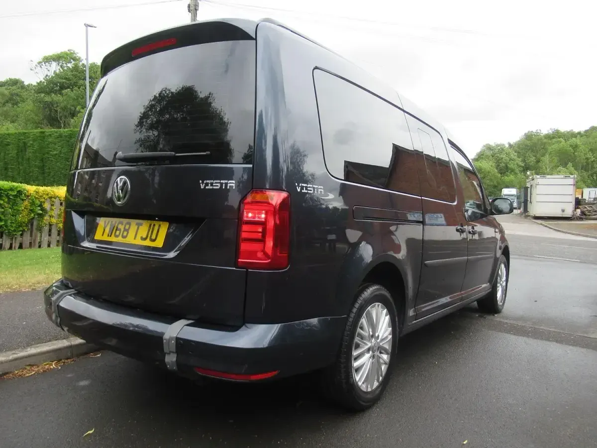 Used VW Caddy Life 2019 Blue MPV