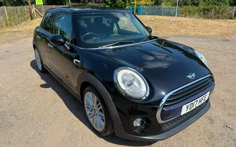 Used Mini Cooper Hatch 136 HP (100 kW) 2017 Hatchback
