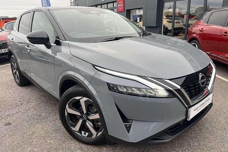 Grey Used 2023 Nissan Qashqai N-Connecta SUV | £22,990 (Good price) - Image 1/4
