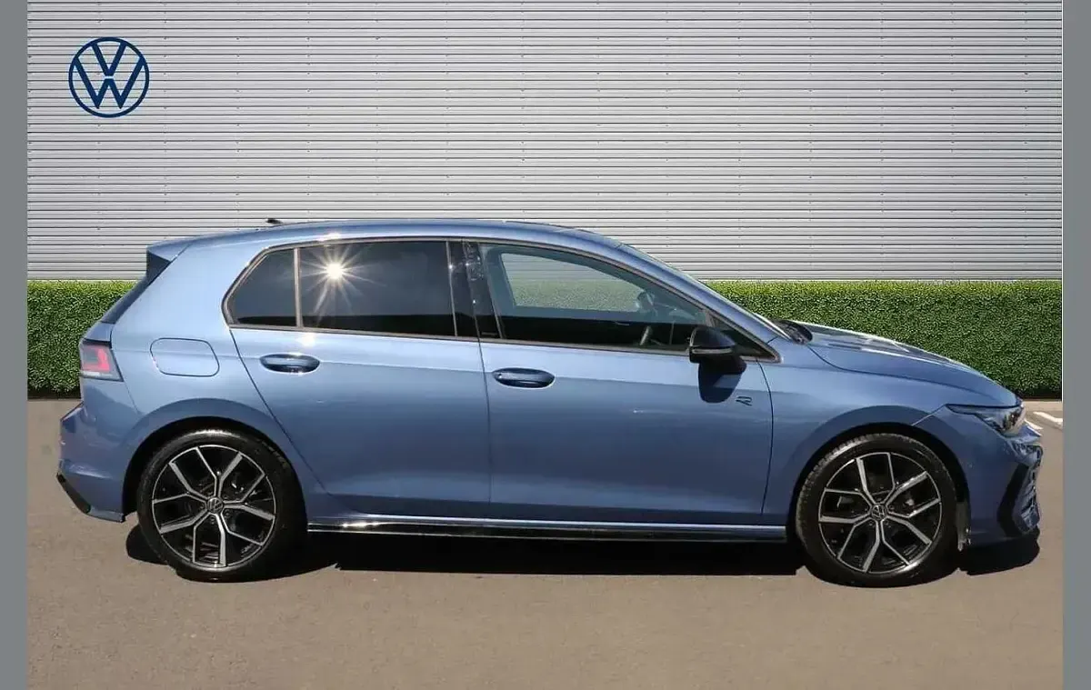 Used VW Golf VIII Black Edition 147 HP (108 kW) 2025 Blue Hatchback