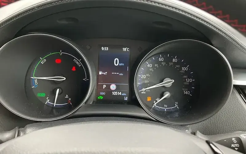 Used Toyota C-HR Sport 122 HP (89 kW) 2023 Ash grey bitone (metallic paint) SUV
