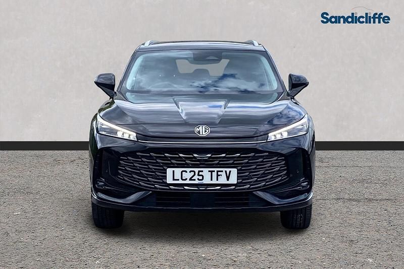 Used MG HS Trophy 169 HP (124 kW) 2024 Metallic  black pearl SUV