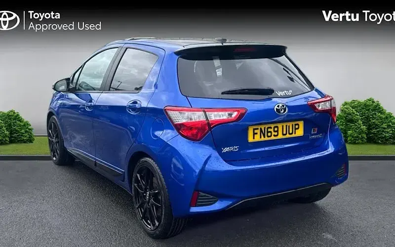 Used Toyota Yaris Hybrid Sport 101 HP (74 kW) 2019 Other Hatchback