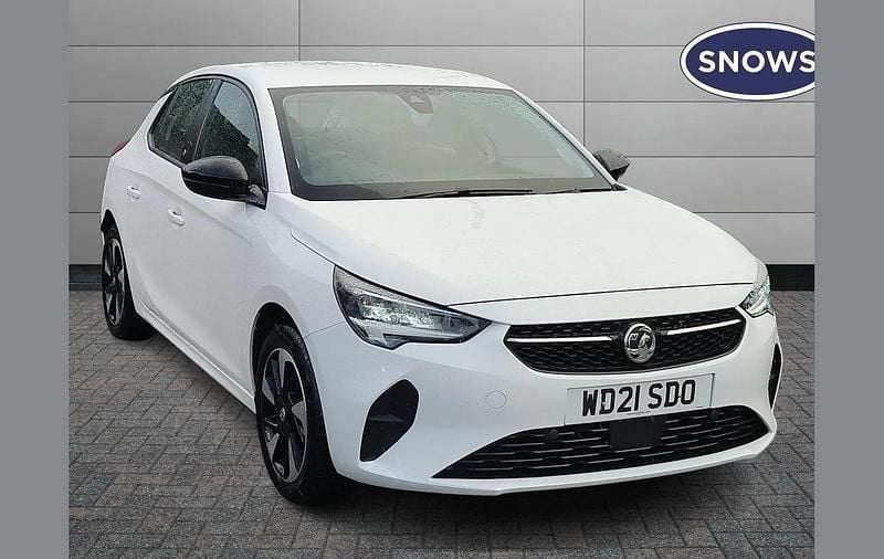 White Used 2021 Vauxhall Corsa-e Hatchback | £11,366 (Fair price) - Image 1/4