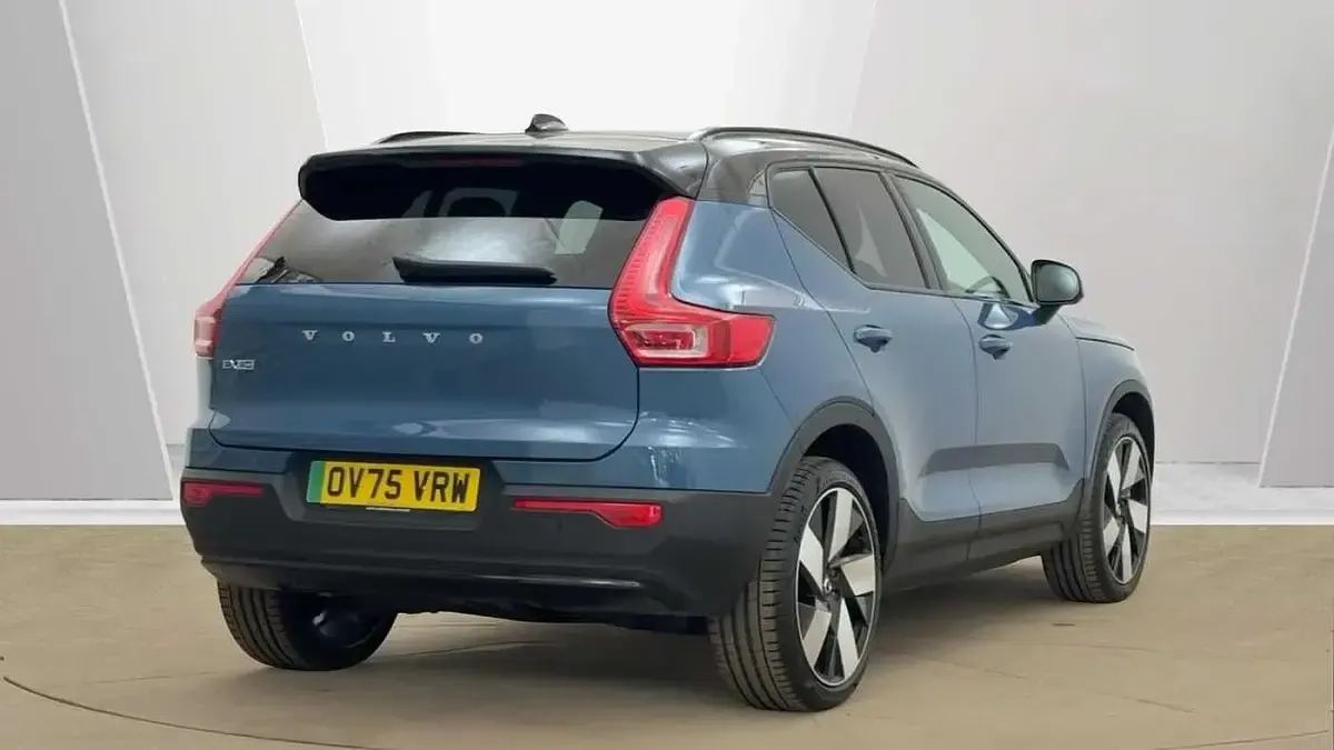 Used Volvo EX40 Plus 185 kW (252 HP) 2025 Blue SUV