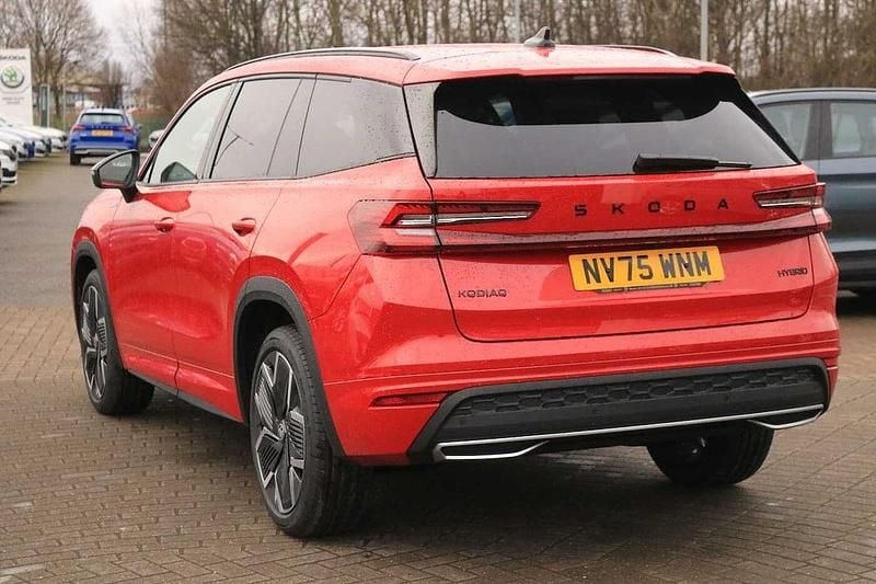 New Skoda Kodiaq SportLine 110 HP (80 kW) 2026 Velvet red metallic SUV