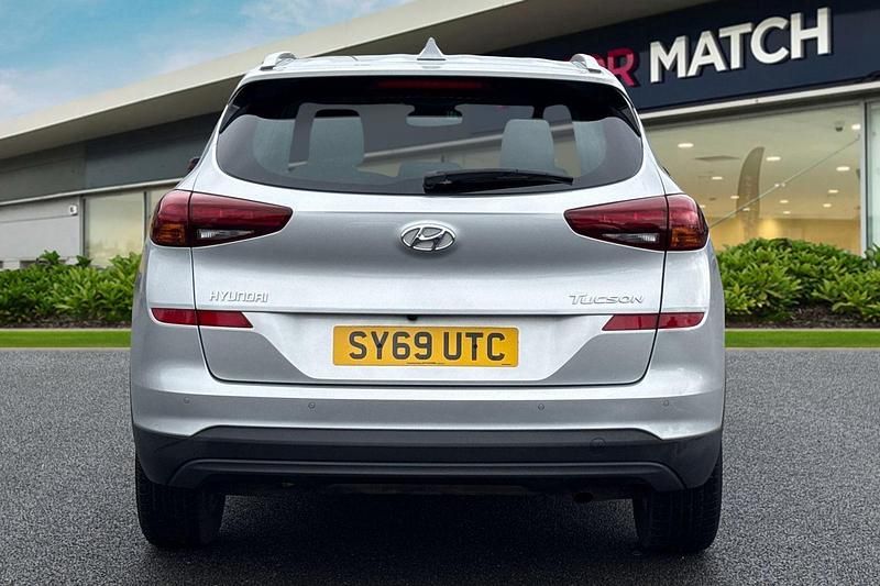 Used Hyundai Tucson SE 2019 Silver SUV