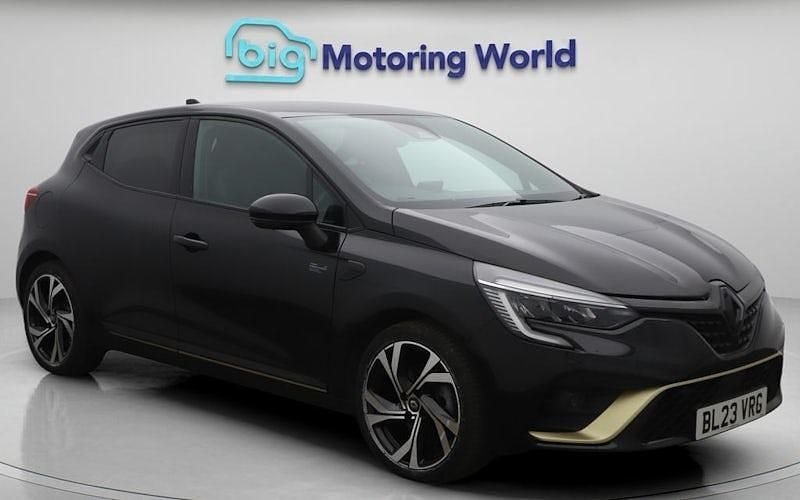 Used 2023 Renault Clio V Engineered Hatchback | £15,783 (Fair price) - Image 1/4