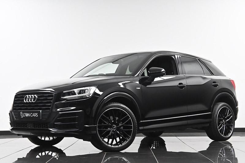 Begagnad Audi Q2 Black Edition 150 HK (110 kW) 2019 Svart SUV