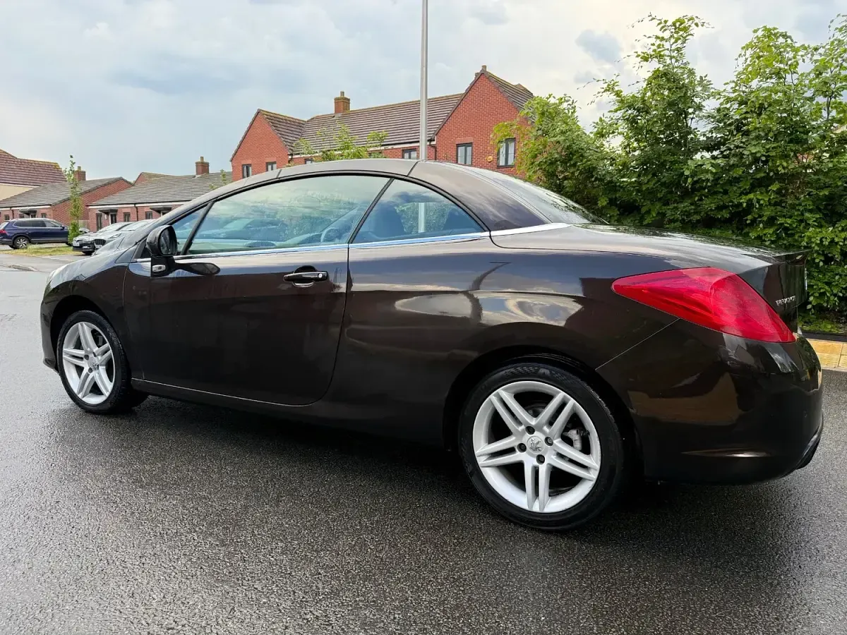 Used Peugeot 308 CC 2010 Brown Cabriolet