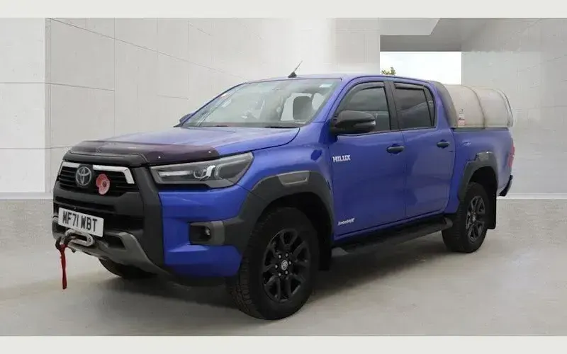 Used Toyota HiLux 204 HP (150 kW) 2021 Pickup