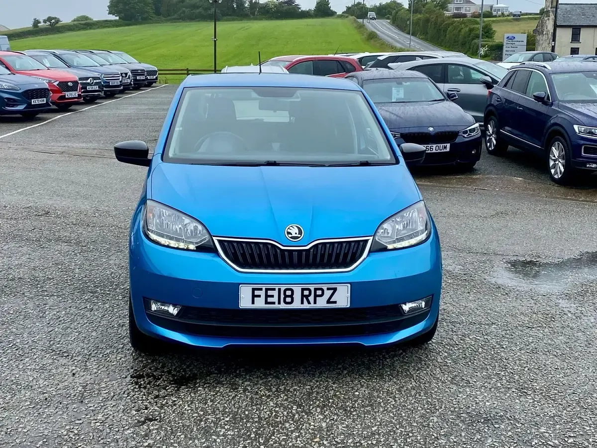 Used Skoda Citigo Colour Edition 60 HP (44 kW) 2018 Blue Hatchback