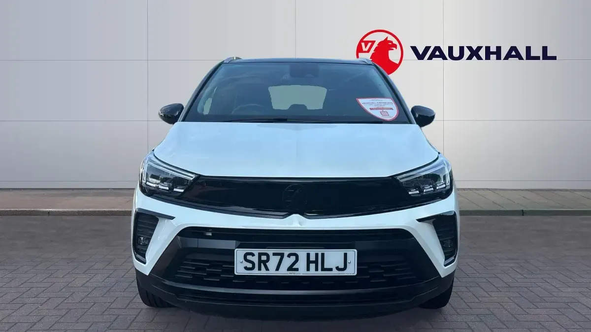Used Vauxhall Crossland Ultimate 110 HP (80 kW) 2023 White SUV