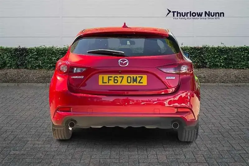 Used Mazda 3 Inclusive 129 HP (94 kW) 2018 Red Hatchback