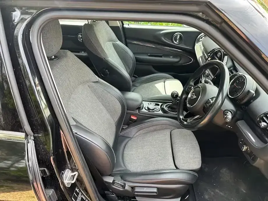 Usado Mini Cooper Clubman 2016 Negro Familiar
